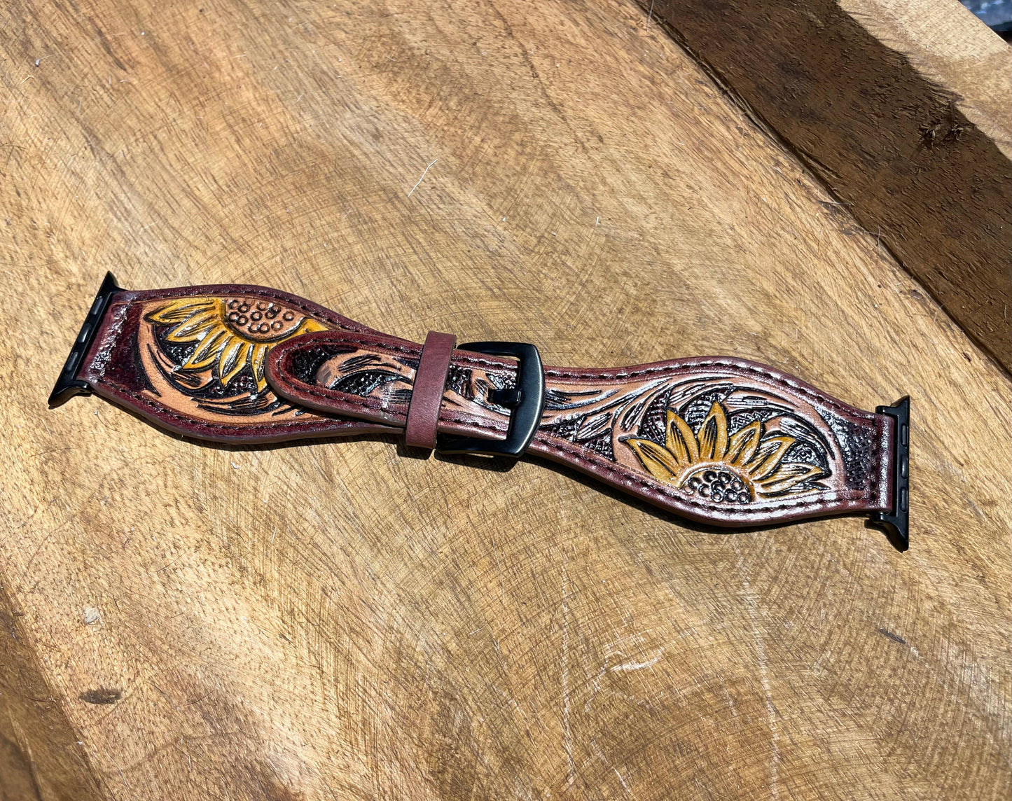 45mm Apple Watch band Floral Tooled Leather: Rustic Floral