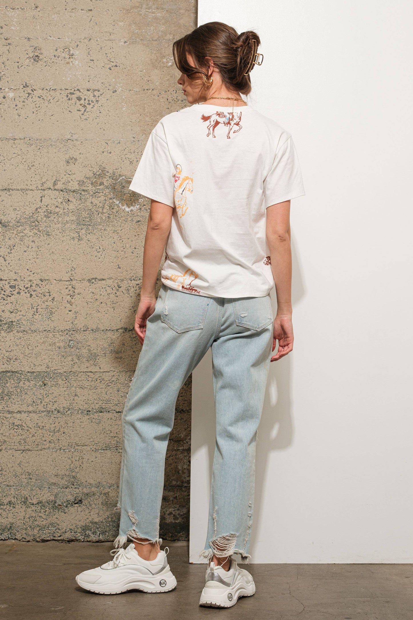 22997T - Western Motif Graphic T Shirt: OFF WHITE