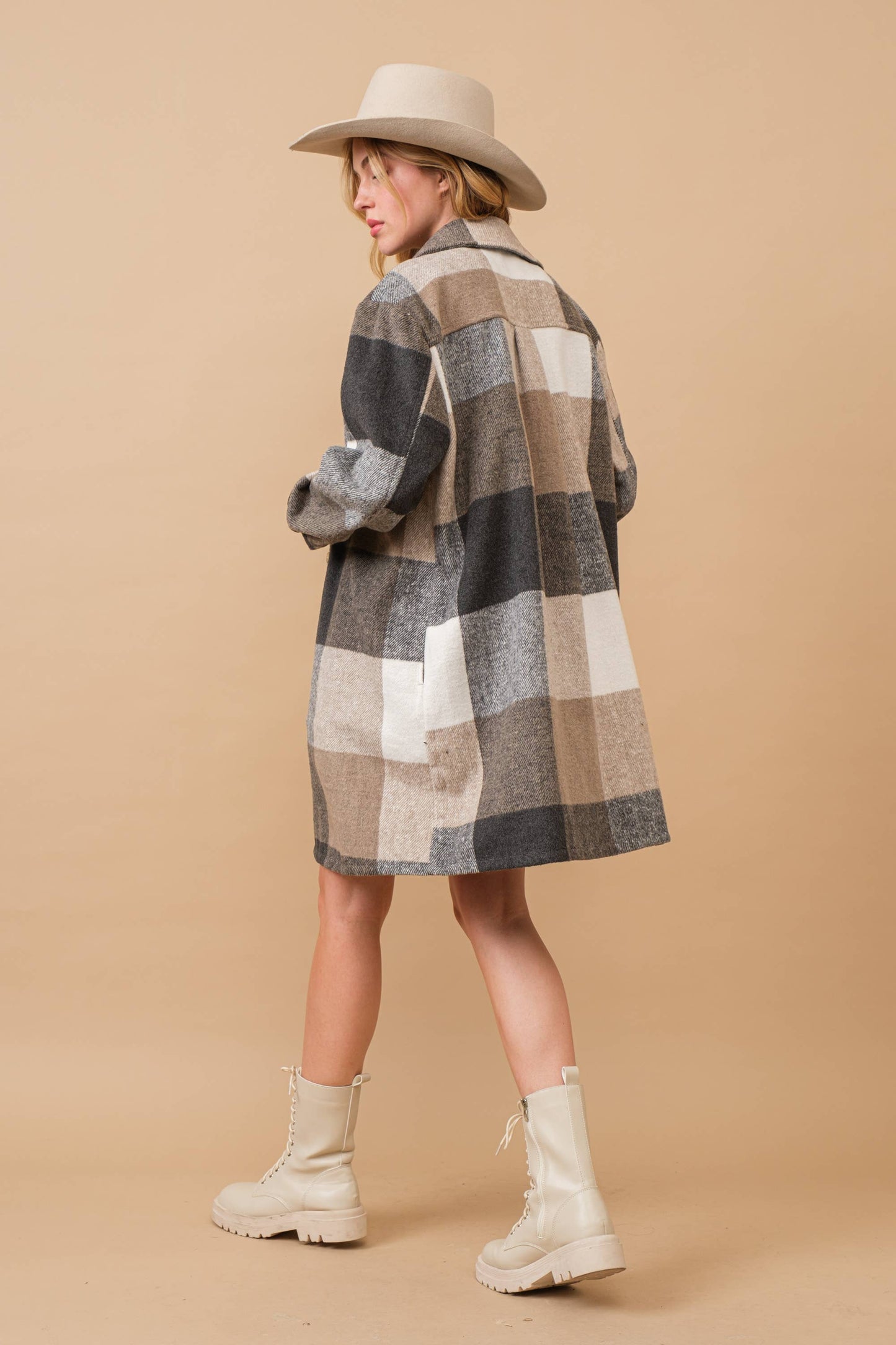 Yarn Dyed Plaid Button Up Long Shirt Jacket: