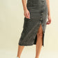 CS15278J - WASHED BLACK DENIM STRETCH MIDI SKIRT: Black Acid / L