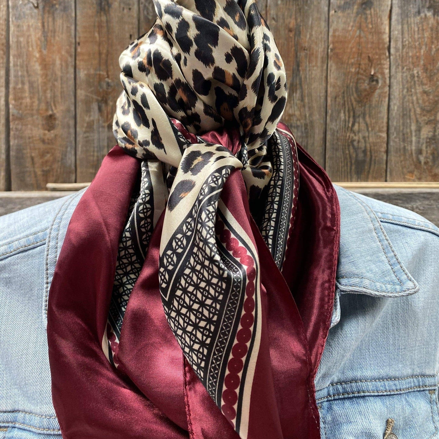 35X35" Wine Leopard Print Wild Rag/Scarf