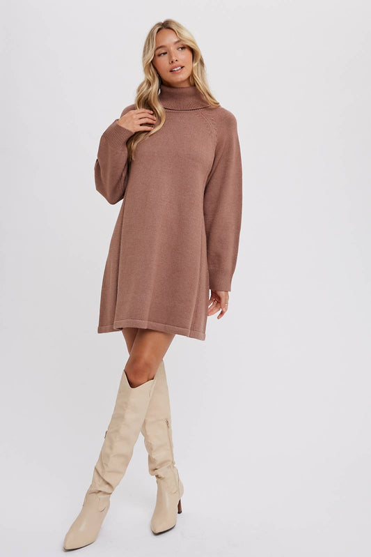 TURTLENECK SWEATER DRESS: LATTE